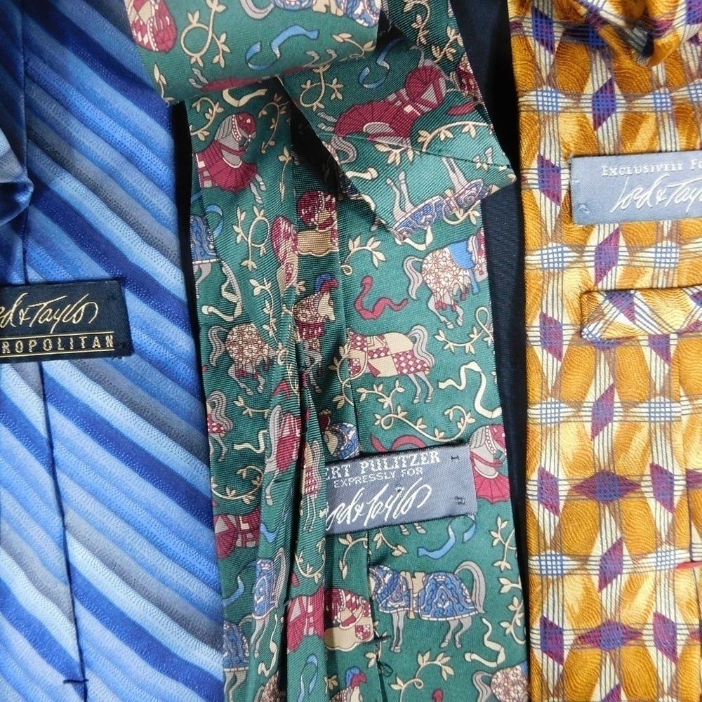 Lord & Taylor Pin-stripe, Geometric, Abstract Ties - Picture 4 of 5